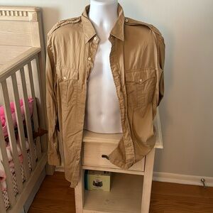 Nice casual safari-style shirt